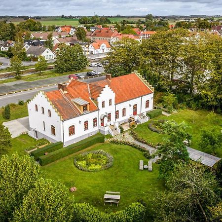 Vita Huset Pa Oesterlen Gärsnäs 外观 照片